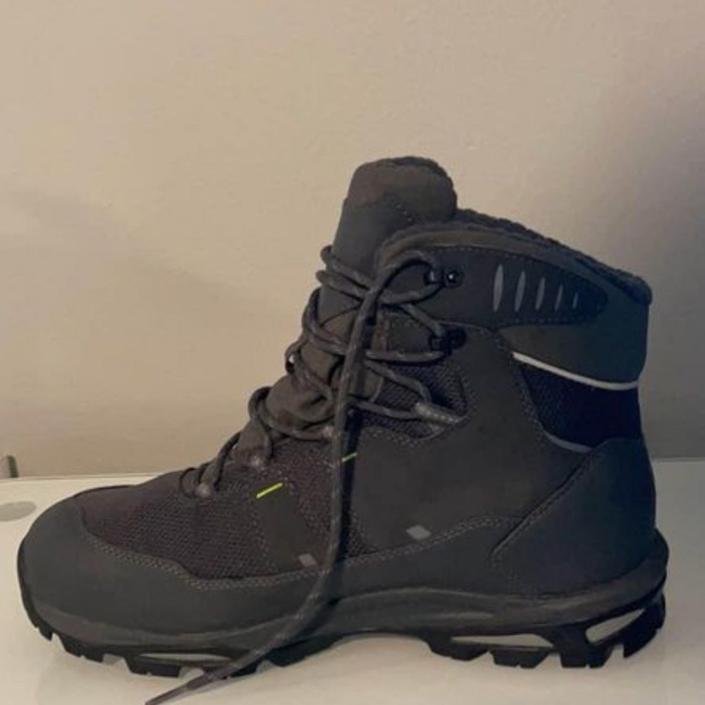 NEVER USED! Brand new runbold tour high II gtx men Mammut